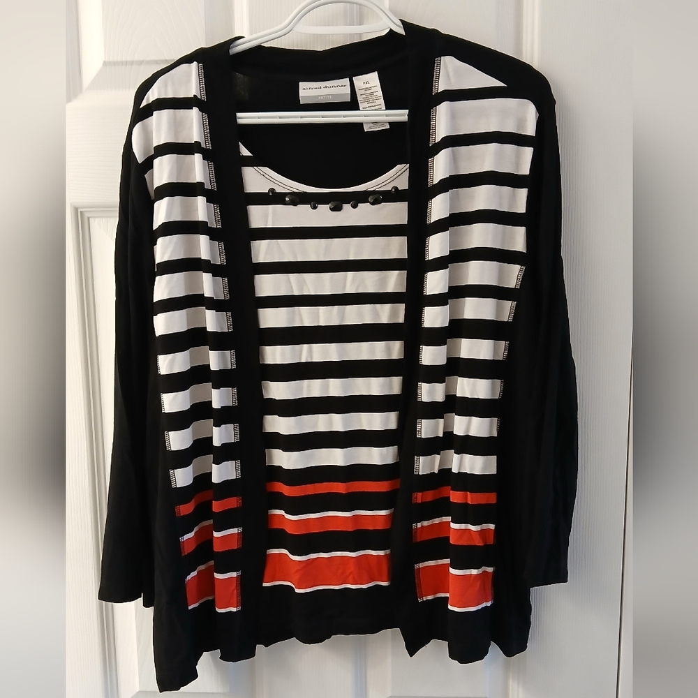 Alfred Dunner Beaded Neck Faux Cardigan Layer Top PXL